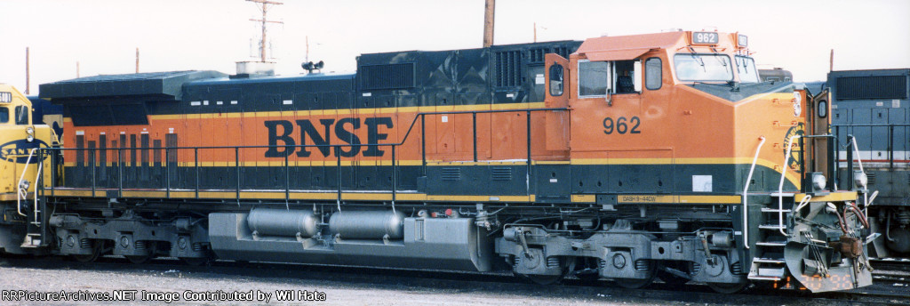 BNSF C44-9W 962